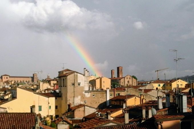 Casa dolce casa, ebbene sì: nonostante tutto, qualche porta si apre